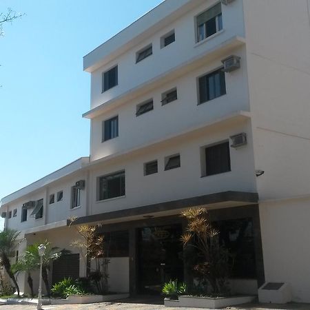 Universo Hotel Paulínia エクステリア 写真