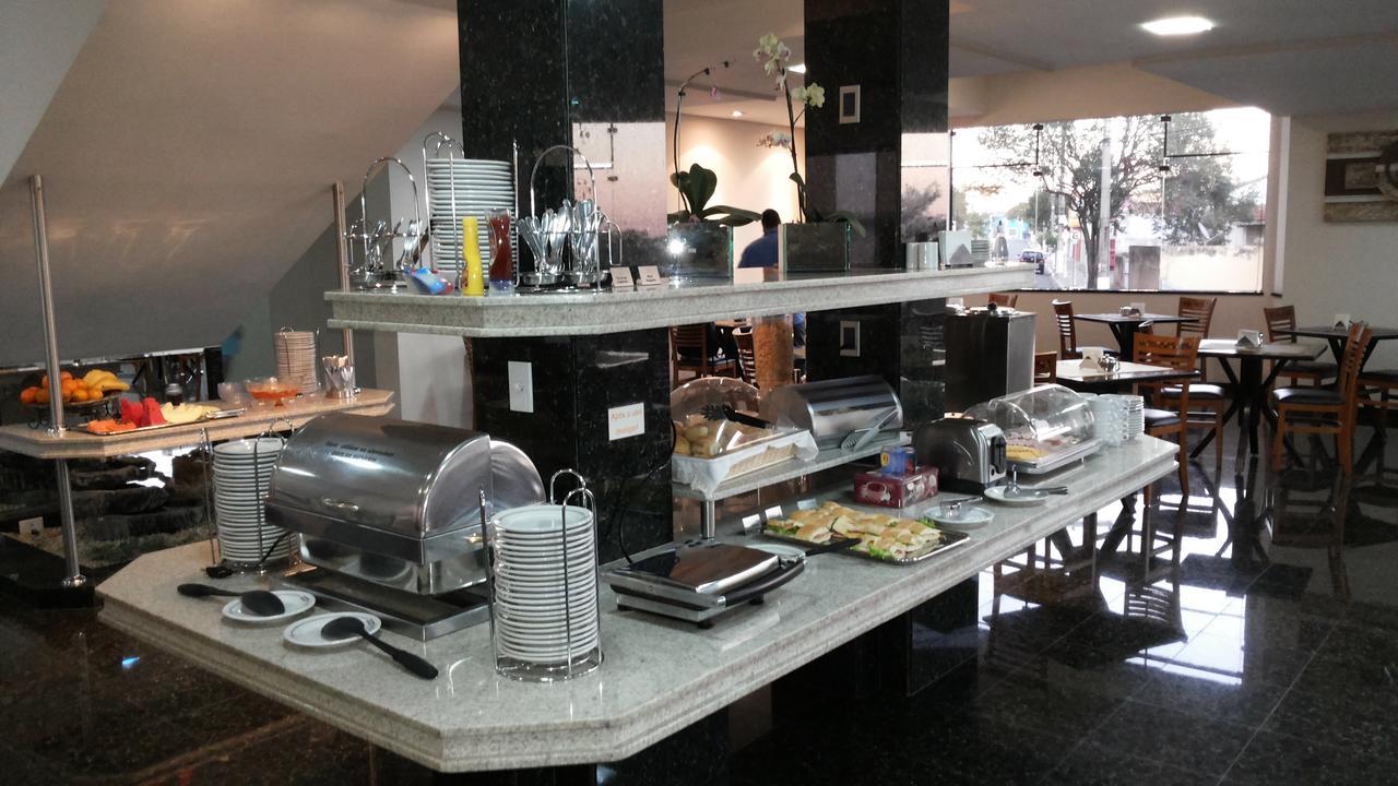 Universo Hotel Paulínia エクステリア 写真